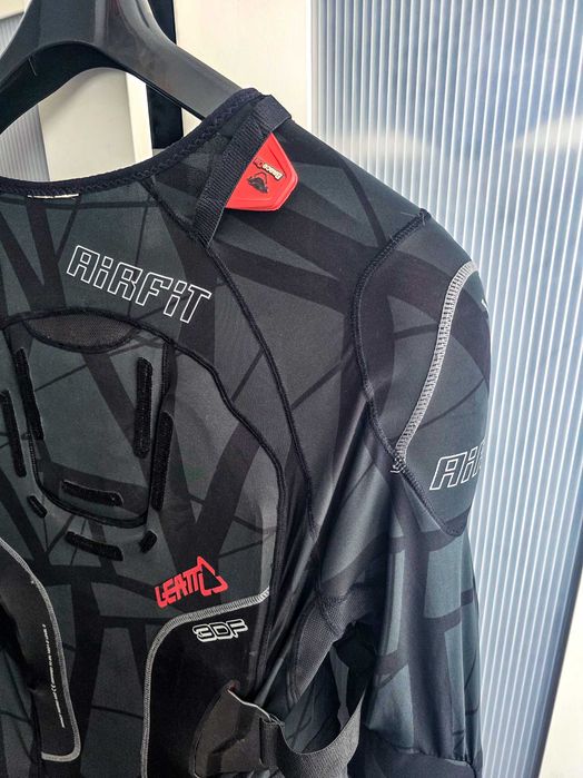 Leatt 3DF AirFit - Протекторна мото жилетка, размер L