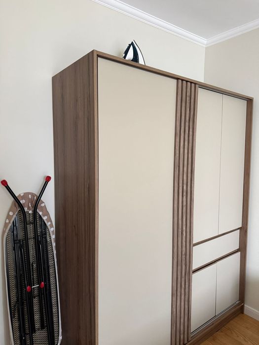 Închiriez Apartament 2 camere, Între Lacuri (cu parcare)