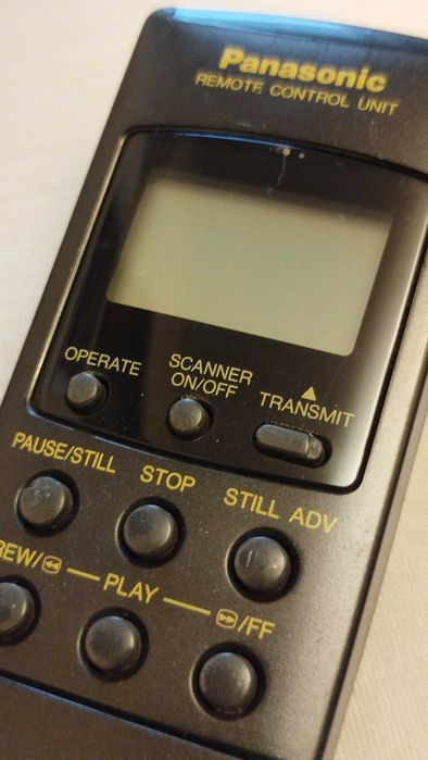 Vând telecomanda VHS Panasonic
