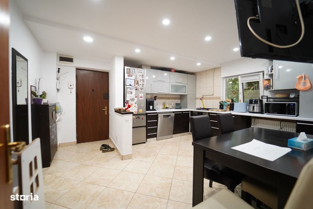 3 Camere - Mobilat Si Utilat - 77 Mp - 2 Bai - 235.000 Euro