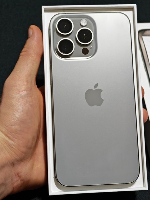 iPhone 15 Pro Max 256 gb akb 89