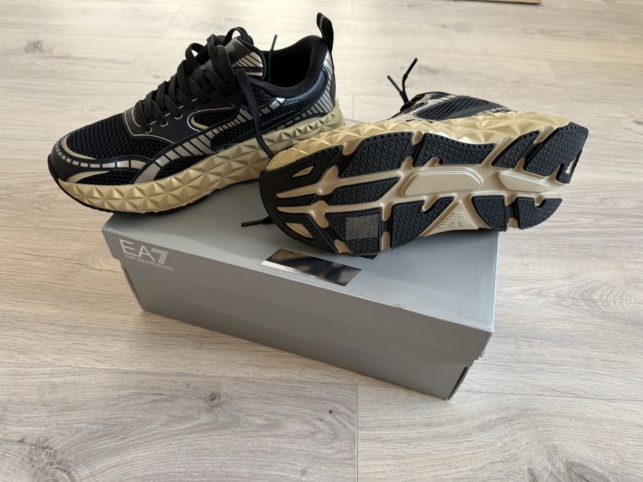Adidasi Emporio Armani NOI