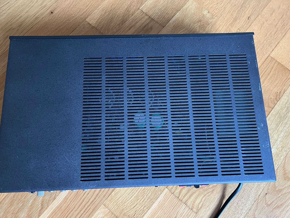 Усилвател NAD 3020 e