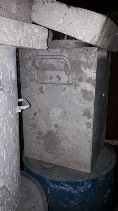 Продаются емкости  металлические