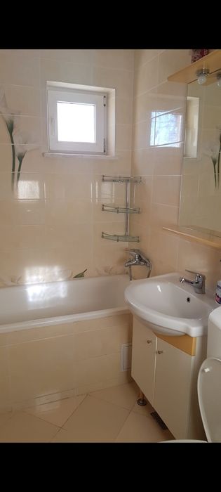 Apartament 3 camere de închiriat Marasesti