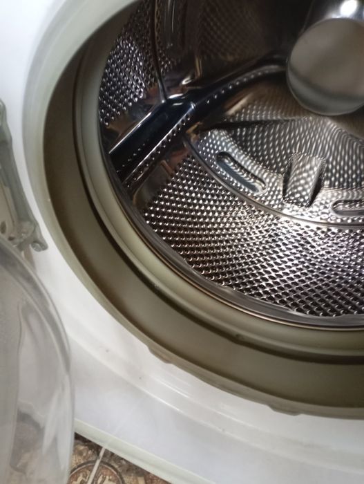 Продам стиральную машинку автомат