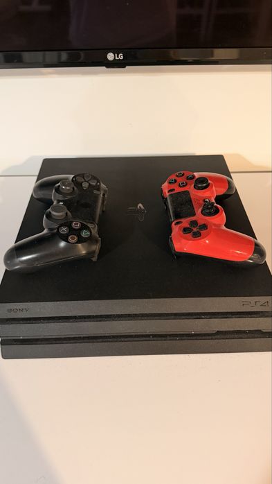 PS4 PRO negru 1 Tb