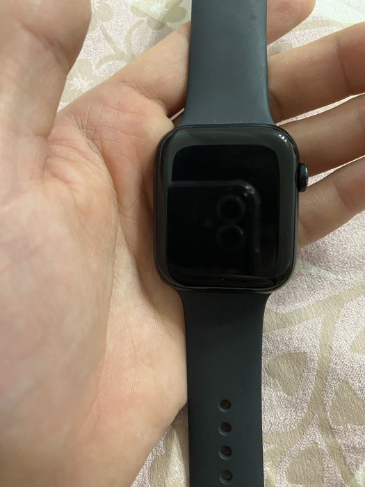 Apple Watch SE 44 mm