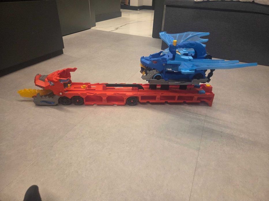Hot Wheels Писта