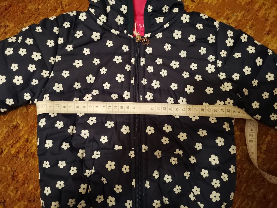 Ново детско яке за момиче