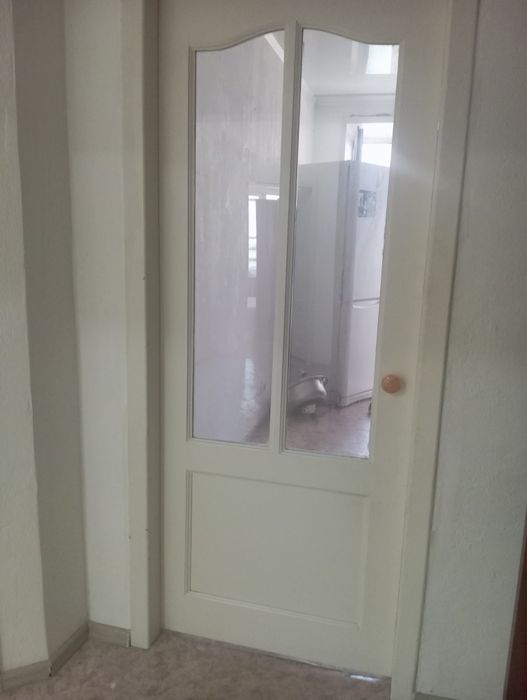 Продам межкомнатные двери