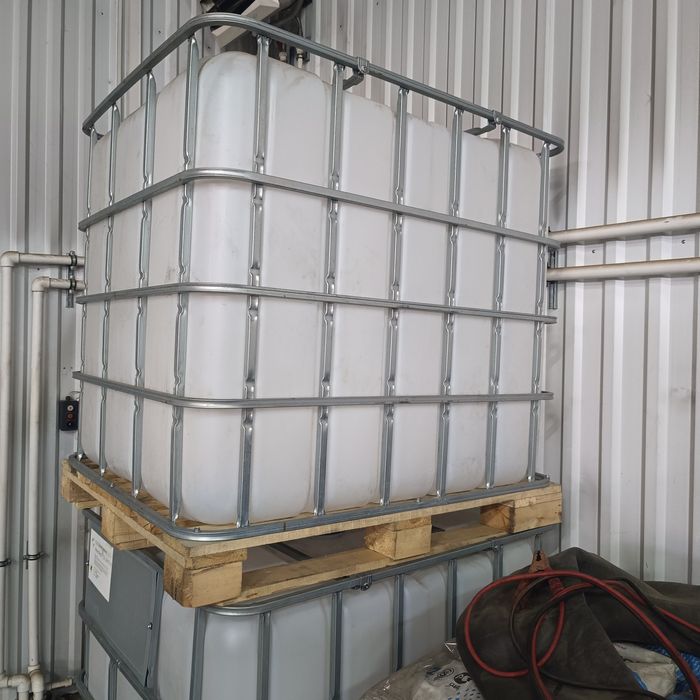 Продам кубовая бочка.