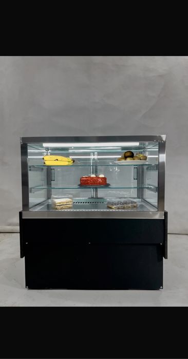 Витринный холодильник