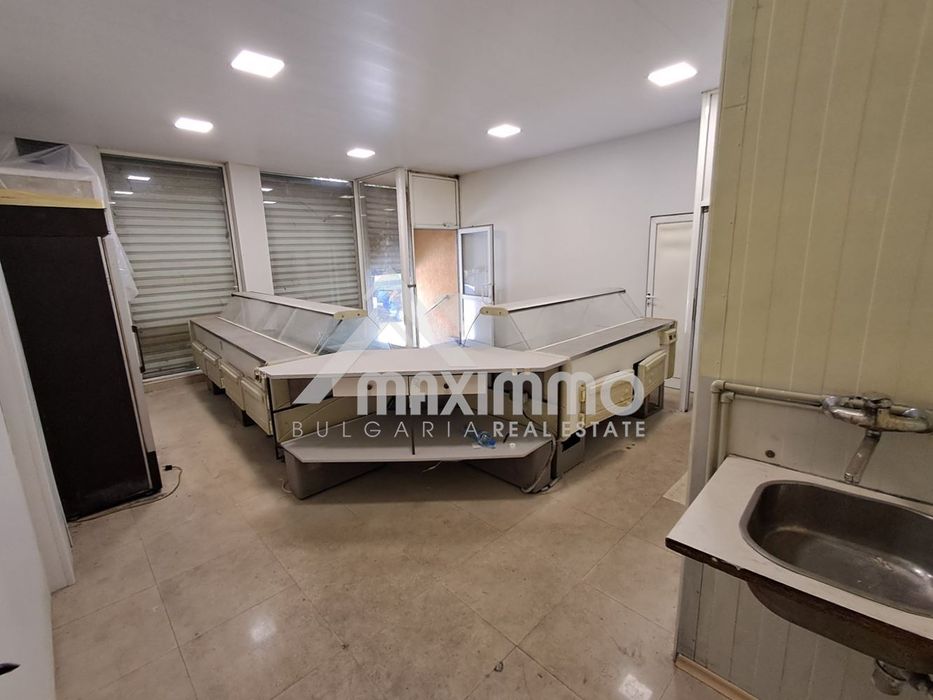 Продава се Магазин в Варна, Левски - 140 кв.м за 1622 €/кв.м - Снимка #2
