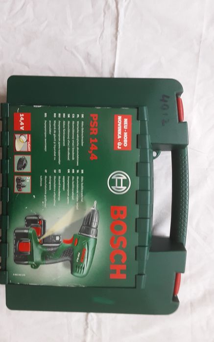 Дрель-шуроповерт  аккумуляторный BOSCH .