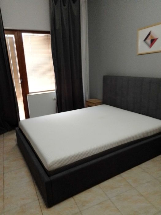 Дава разширена гарсониера под наем в топ център