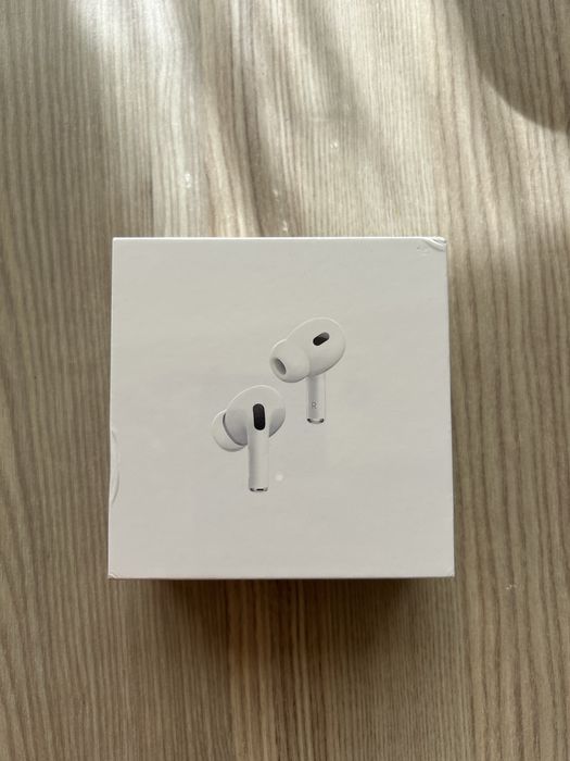 AirPods 2 pro type C в гаранция и неразопаковани!