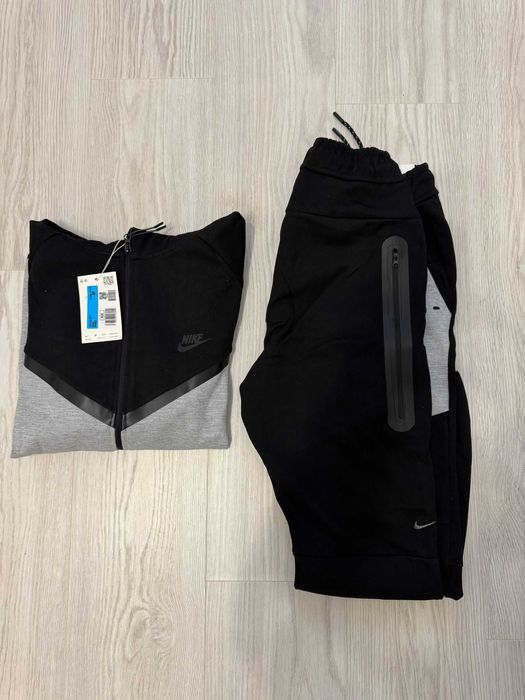 Trening Nike TECH Fleece Negru Gri 2024 - Set Complet Bumbac