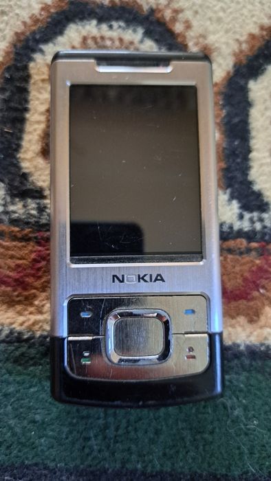 NOKIA 6500s yaxshi xolatda