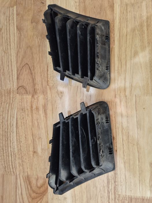 Grile grila Seat Ibiza 6L originale