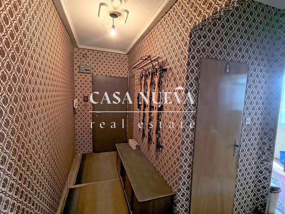 Продава се Двустаен апартамент в Перник, Център - 68 кв.м за 1028 €/кв.м - Снимка #5