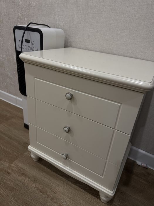 Продам 2 тумбы из МДФ