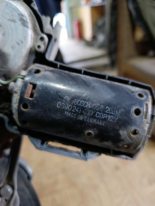 Стеклоочиститель на Мерседес W 124 W 201(190)