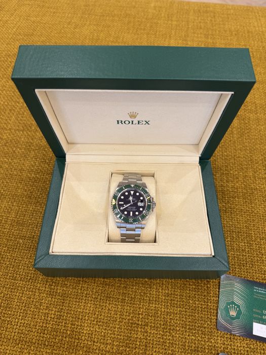 Rolex submariner sturbucks