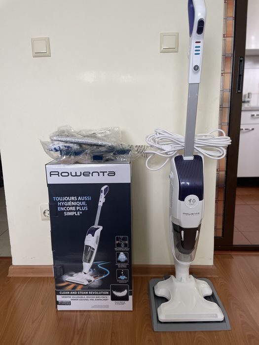 Aspirator NOU cu abur ROWENTA Clean & Steam Revolution