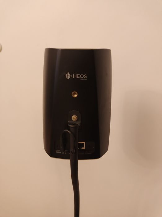 Receiver 5.1 Denon HEOS AVR cu sateliti surround wireless Denon HEOS 1