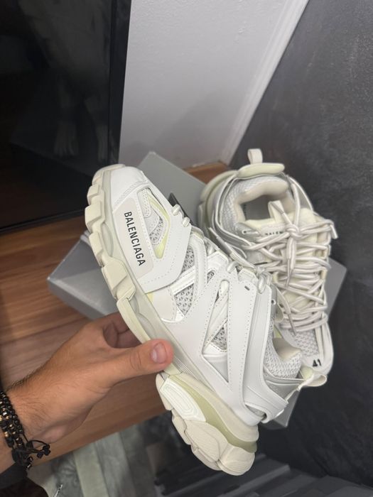 Balenciaga track alb adidasi