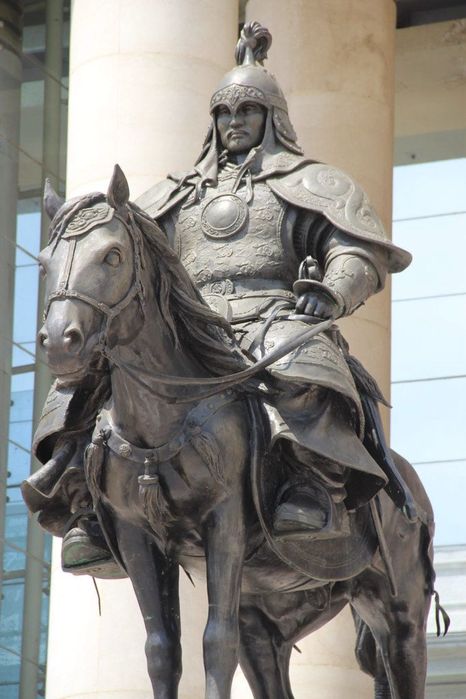 Скульптор Барельеф