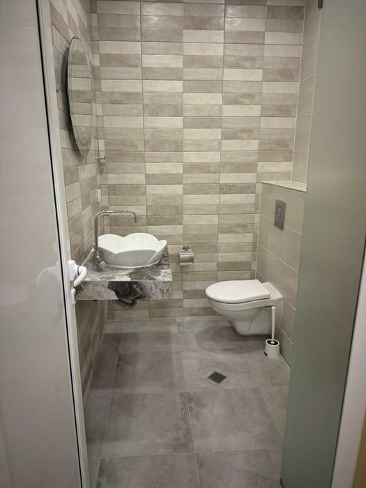 Дава се под наем Двустаен апартамент в Бургас, Славейков - 80 кв.м за 600 € - Снимка #11