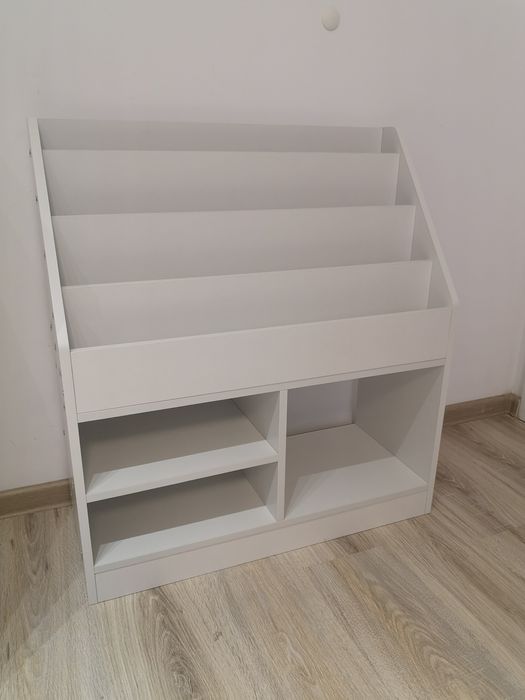 Bibliotecă pentru copii