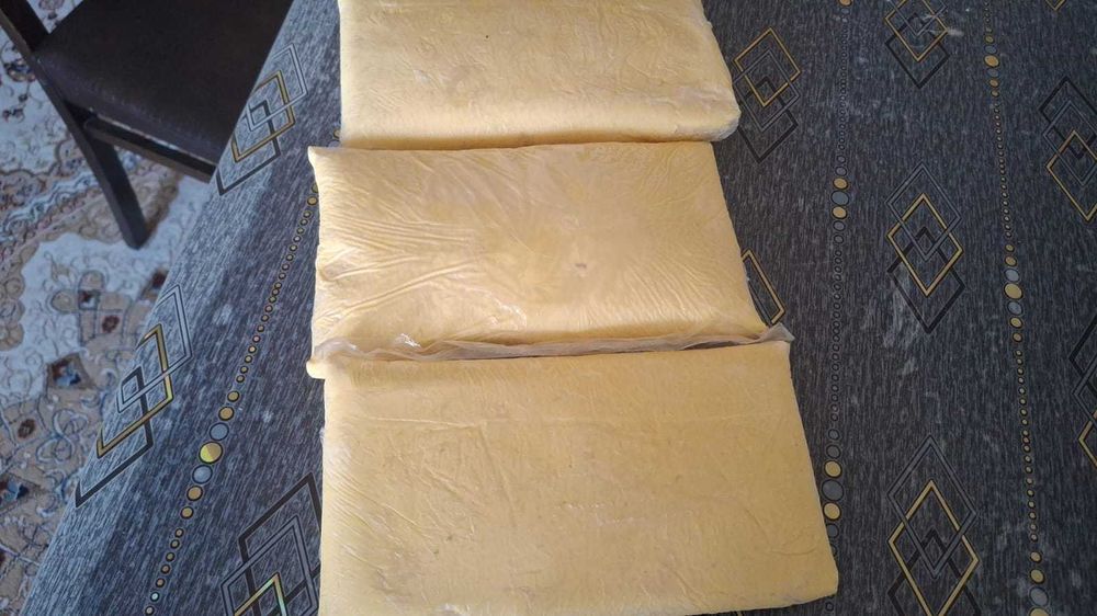 Тон май, майский май, құрт, тұз құрт