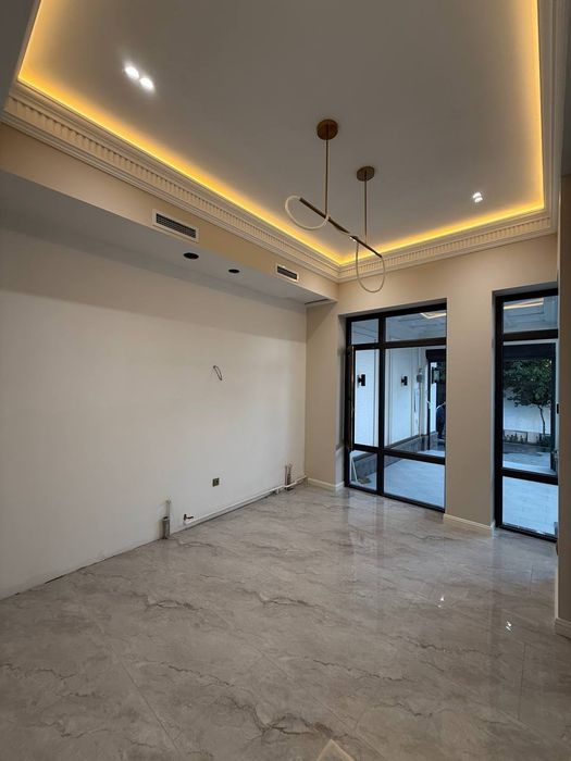 Продается дом 5 комнат, ориентир: Мевазор махалля, 300м²