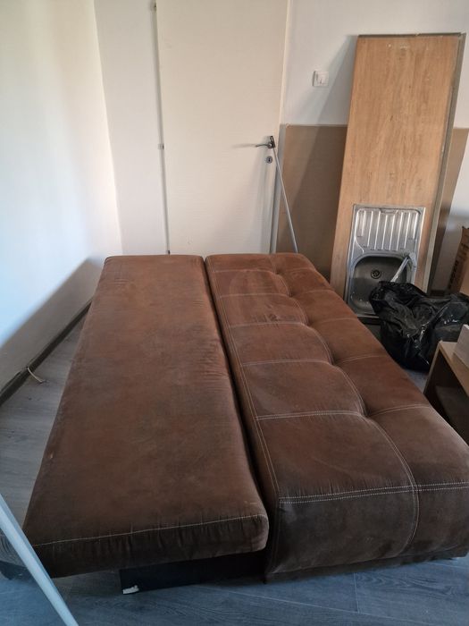 Canapea extensibila modern maro