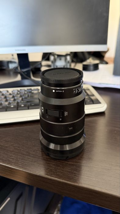 Обектив sony E 18-105 f4