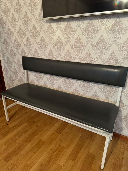 Кушетка и скамейка