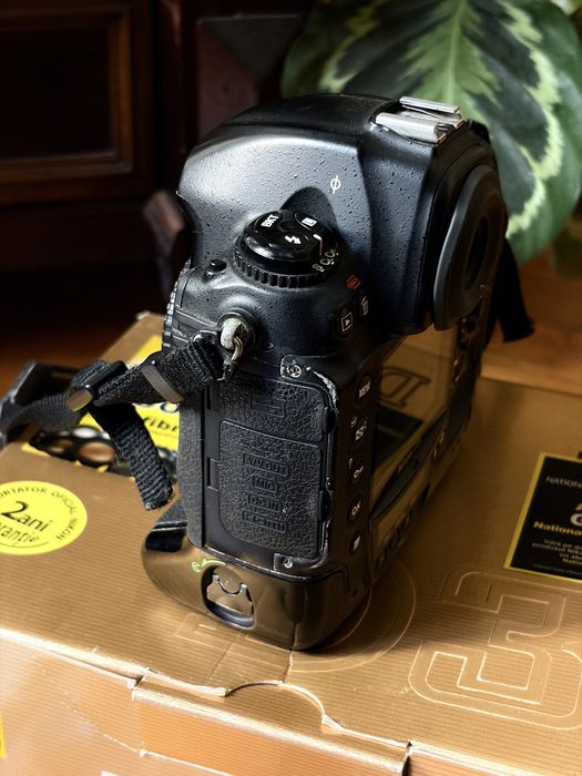 Nikon D3s full box, unic proprietar, facturi, 2x baterii + carduri