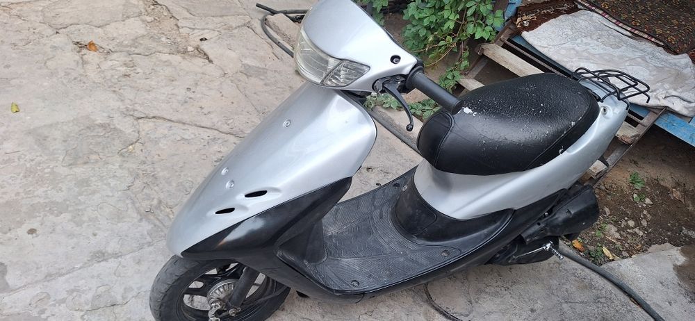 Продаю мопед хонда