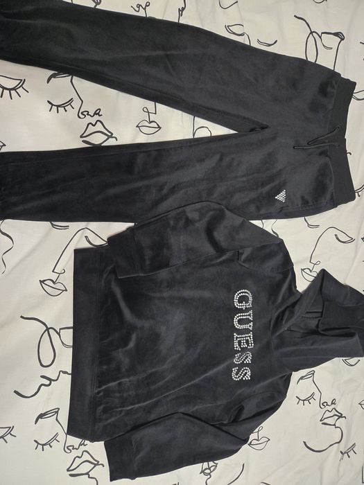 Детски екип GUESS 7 год.