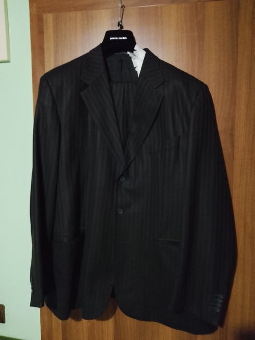 Мъжки костюми, сака якета. Големи номера. При интерес пишете.