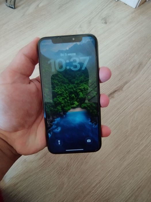 Iphone 11 pro LL/A  GOLD