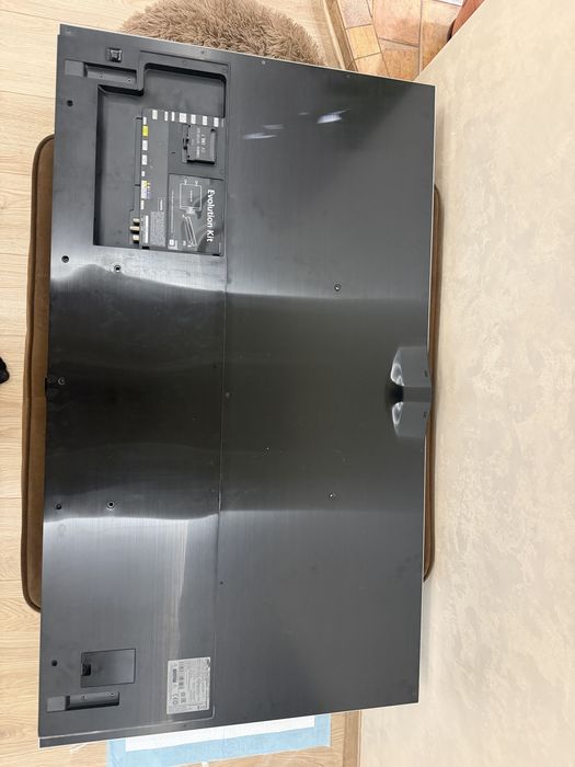 Продам телевизор Samsung диагональ 55.