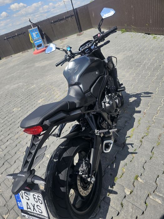 Honda cb 650r 2023 A2