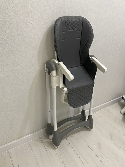 Продом стульчик для кормление