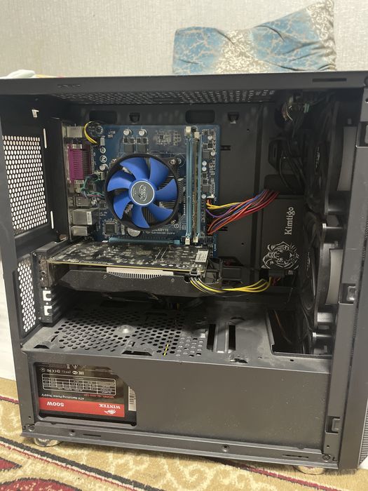 Монитор игравой компьютер