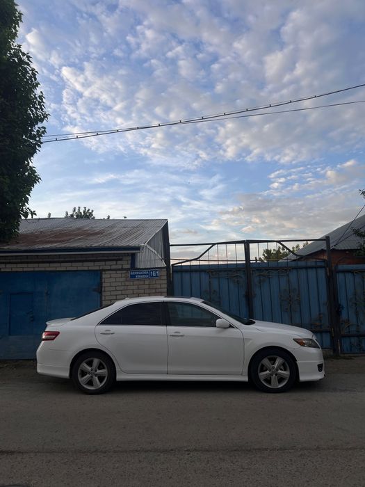 Продам тайота камри