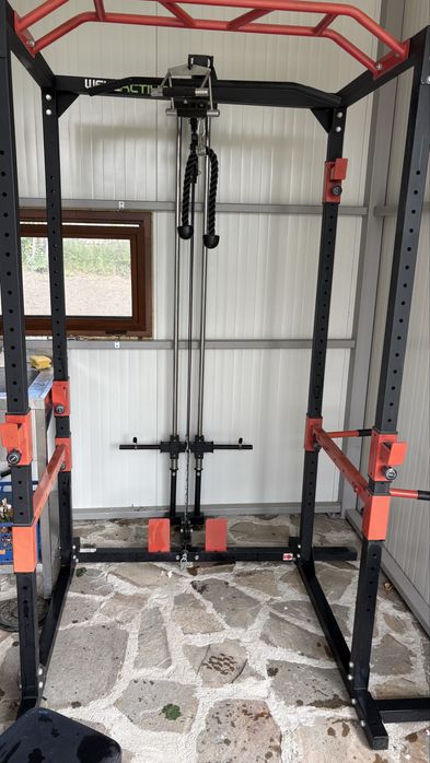 Мултифункционална Силова Клетка (Power Rack)